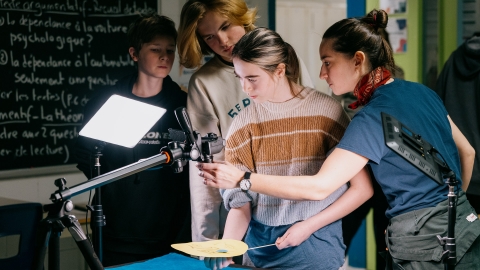 Ecole-a-loeuvre-24-25 avec marie-eve-fontaine credit  samuel-vincent-coombes