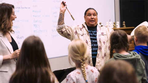 A-duo-connecting-cultures content card